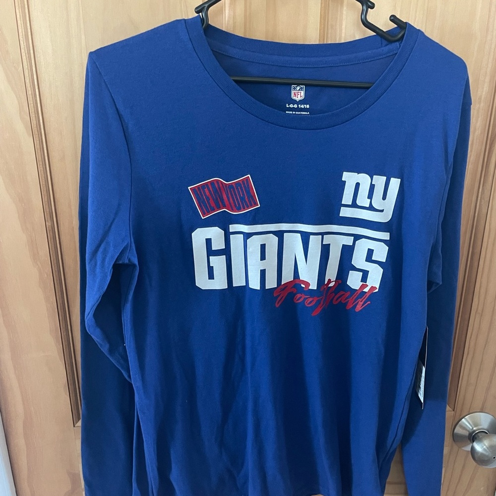 New With Tags, Boys Size Large (14/16) NFL New York Giants Long Sleeve Shirt